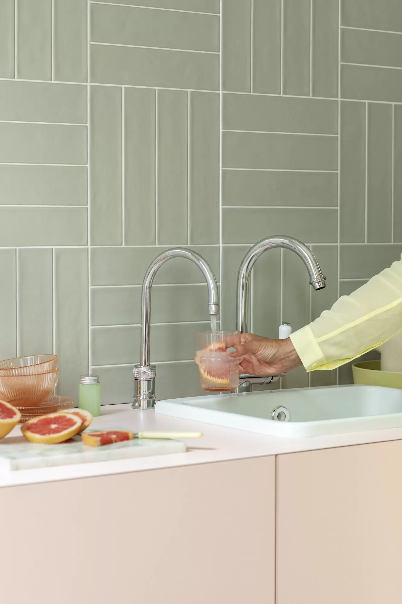 21 2 Classic Nordic singletap Round chrome sparkling