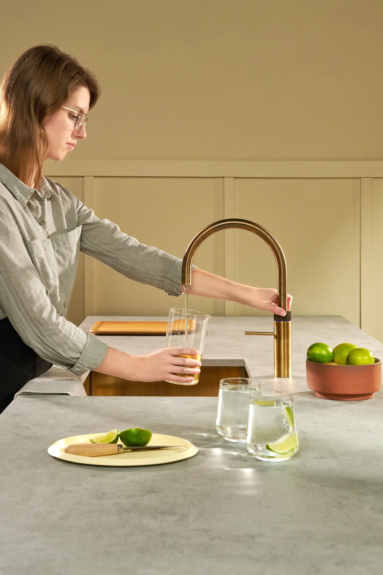 Quooker Fusion Round Patinated Brass ASWA Keukens 2