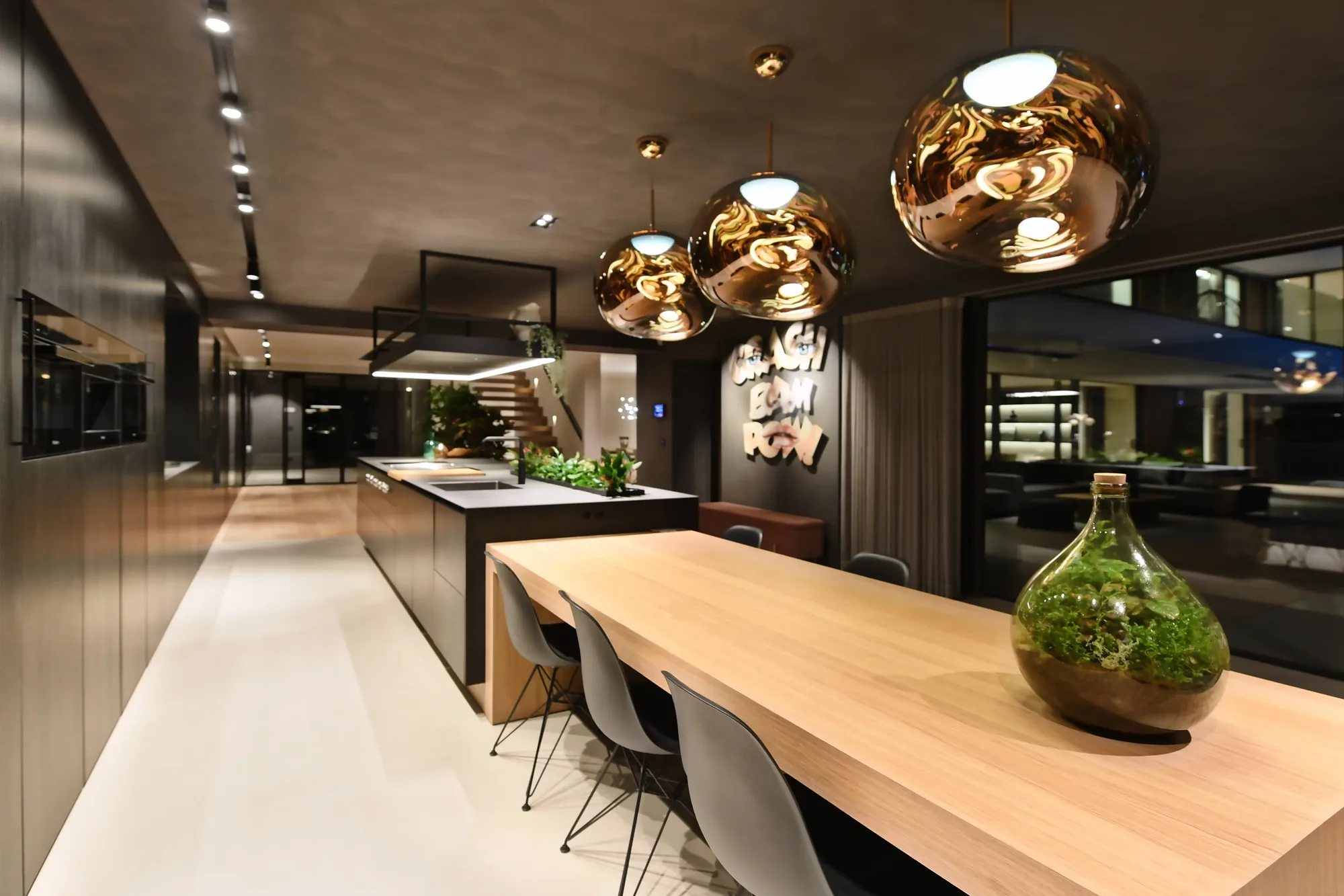Donkere SieMatic maatwerkkeuken met luxe inbouwapparatuur The Art of Living ASWA Keukens 205050 5