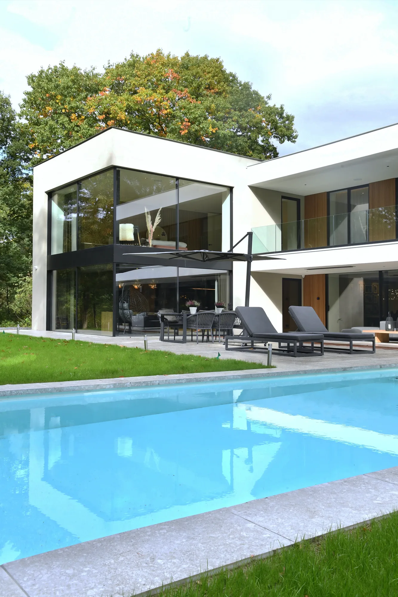 Moderne villa met warm interieur PrastHooft The Art of Living ASWA Keukens 205050 46