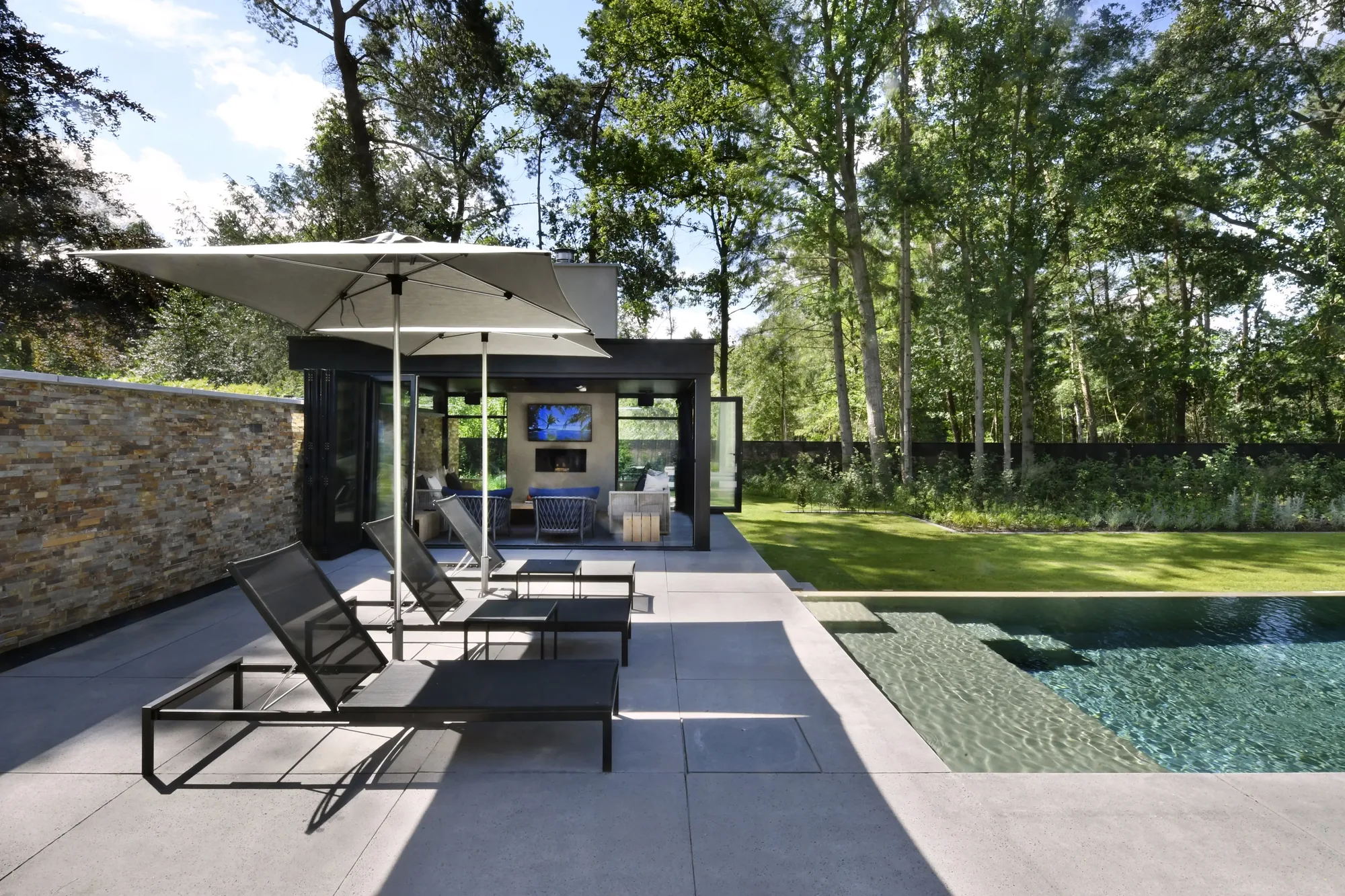 Unieke villa in de bossen Margry Arts Architecten The Art of Living ASWA Keukens 198501 11