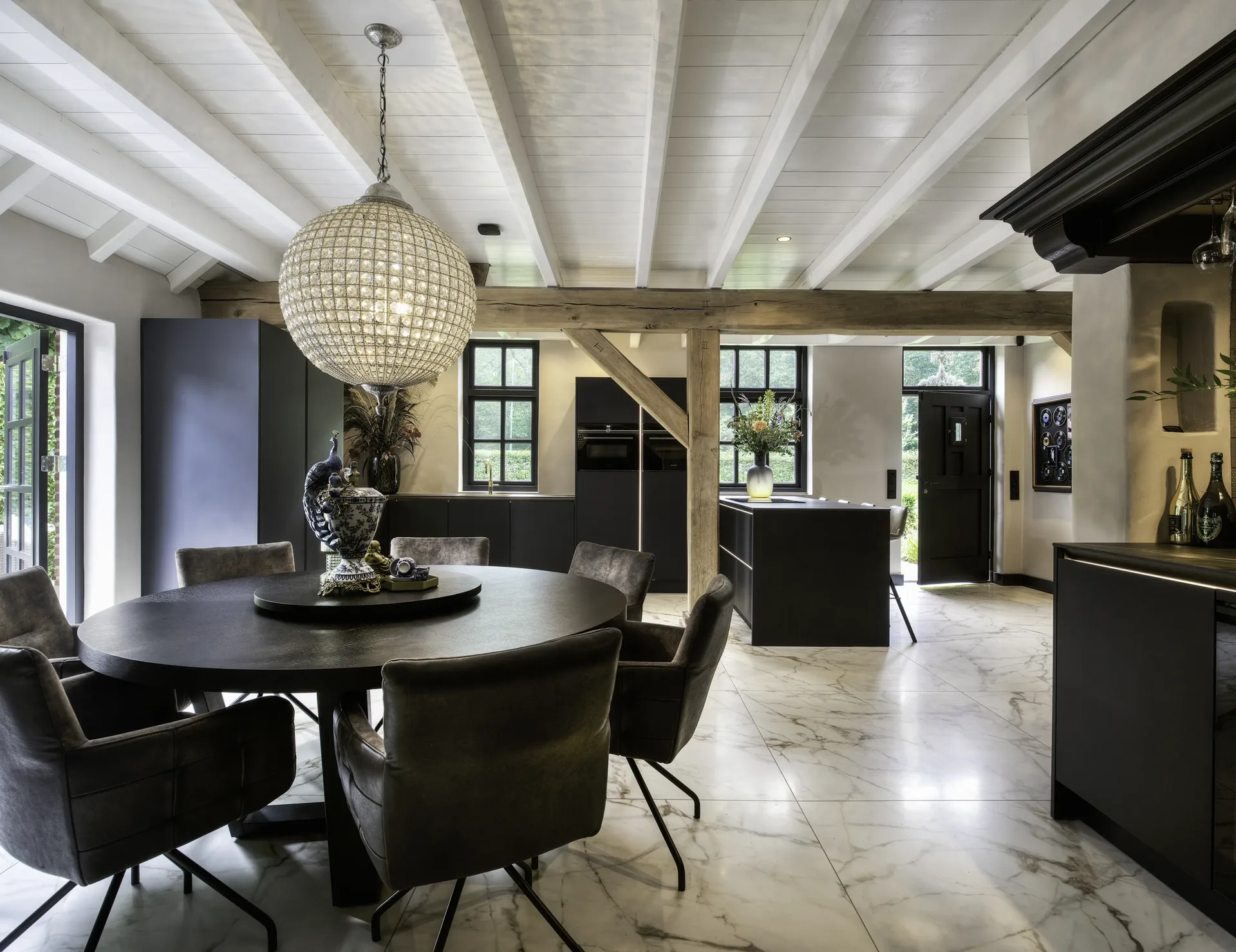 Landelijke zwarte Sie Matic SLX keuken in moderne stijl The Art of Living ASWA Keukens 414596