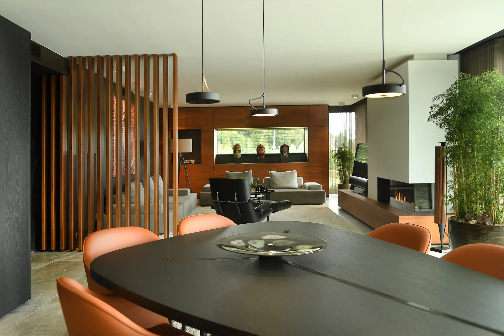 Elegant appartement aan de Maas eetkamer The Art of Living ASWA Keukens 207129