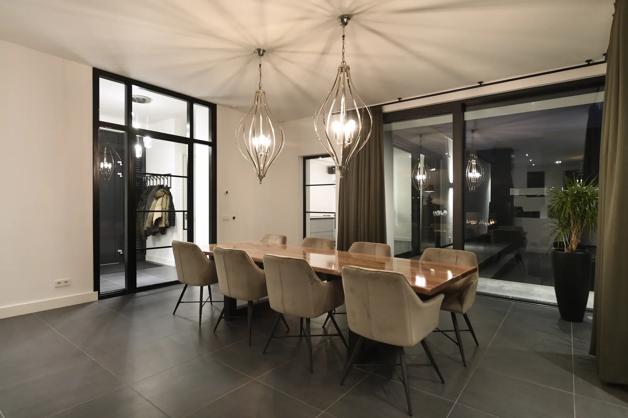 Moderne woning vol luxe verrassingen The Art of Living ASWA Keukens 195652 18