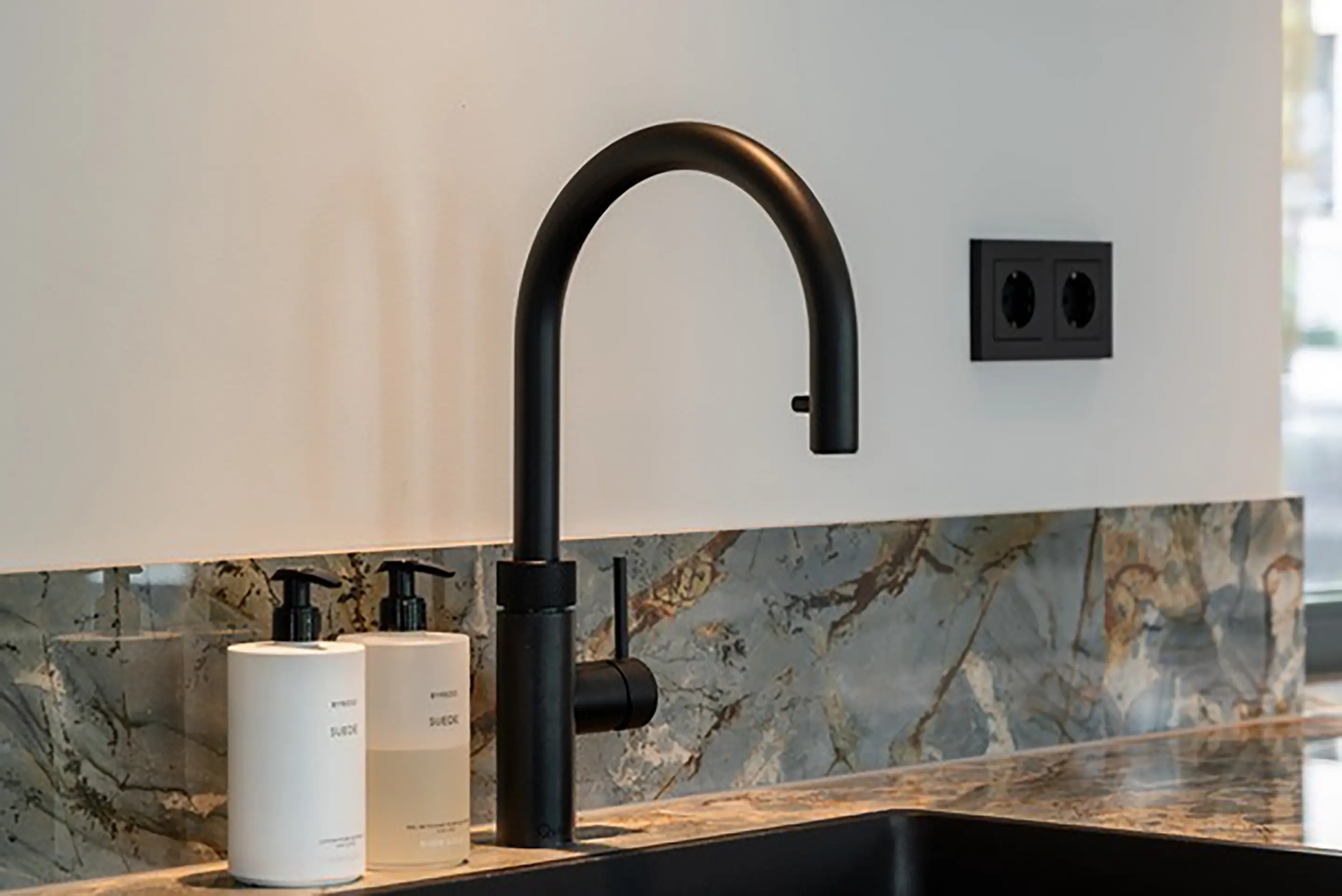 Luxe SieMatic SLX keuken in Aalsmeer SieMatic Amsterdam Keukenontwerper Kirby Wessels 3