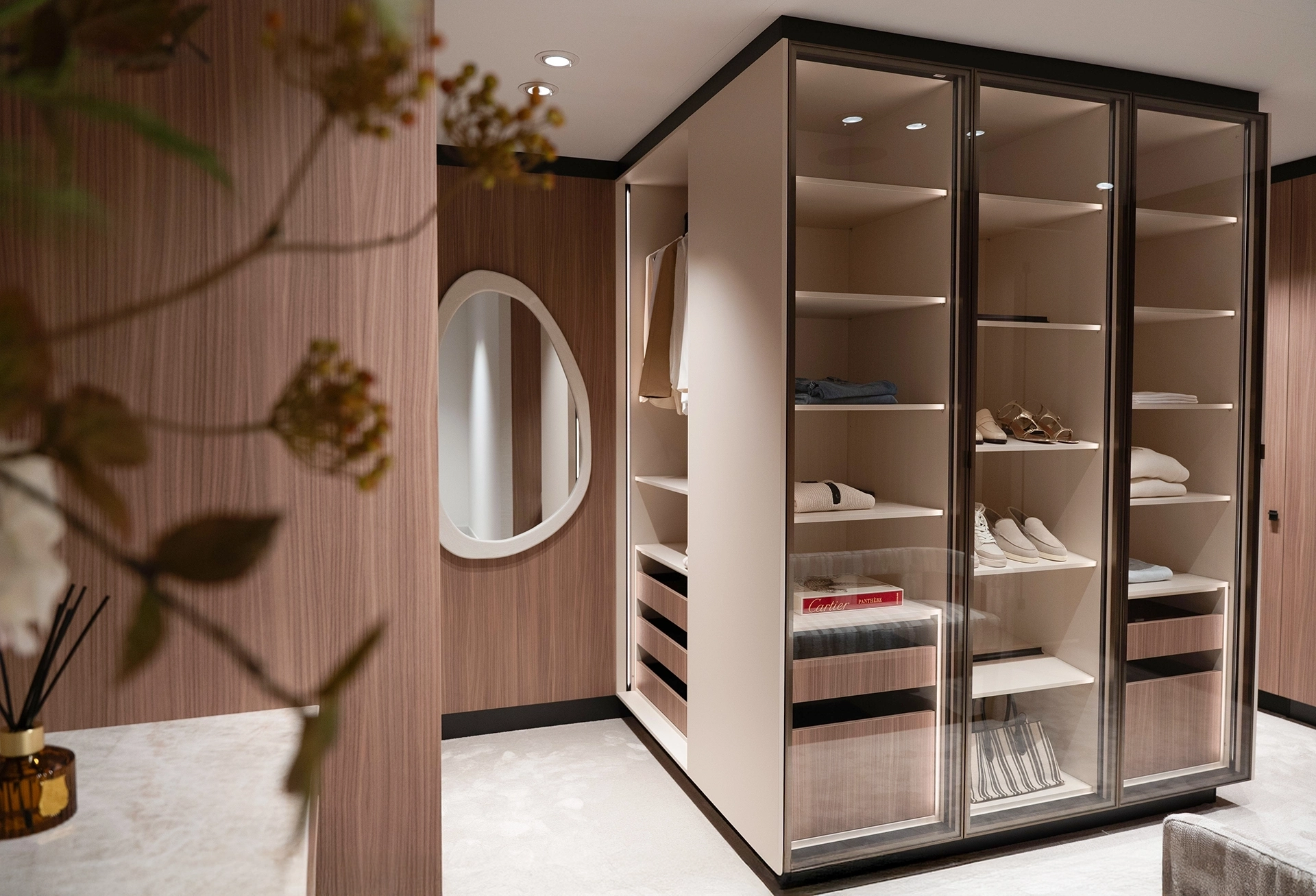 Kasten op maat_Inloopkast op maat_ASWA Keukens