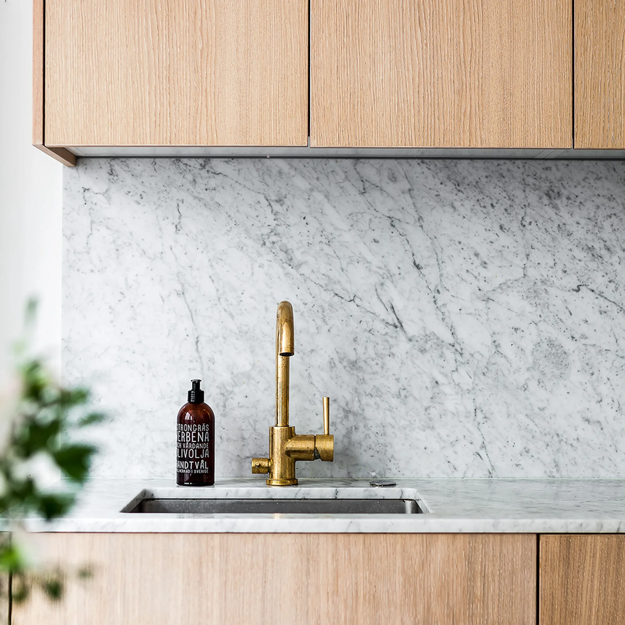 Natuursteen keukenblad schoonmaken: handige tips