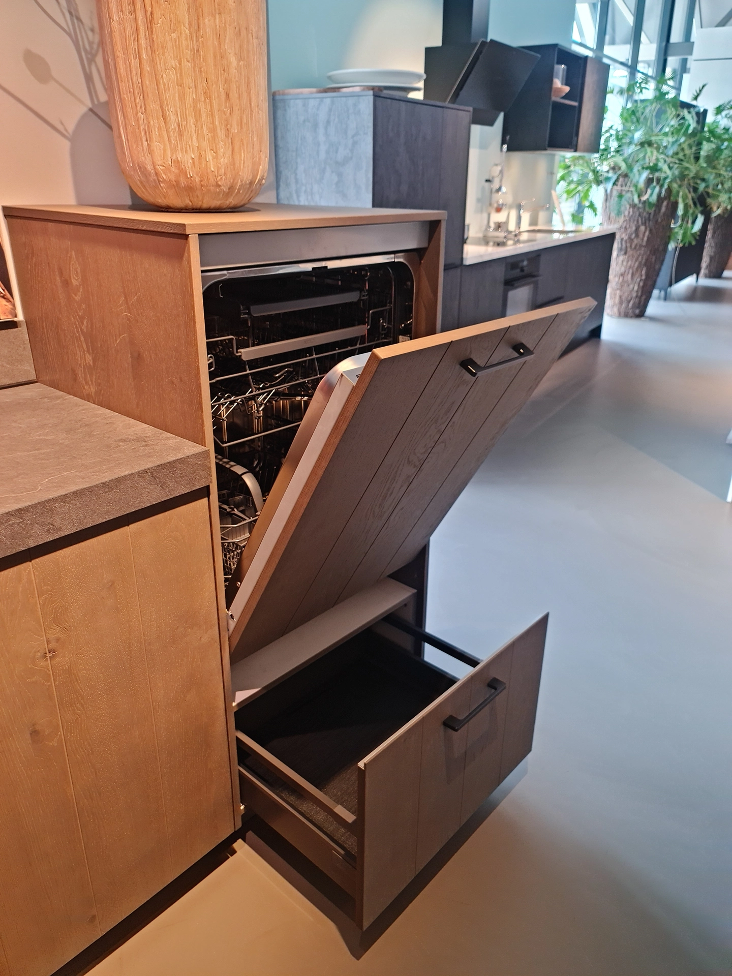 6db0125d ab79 40fe a1d9 9f6680d64528