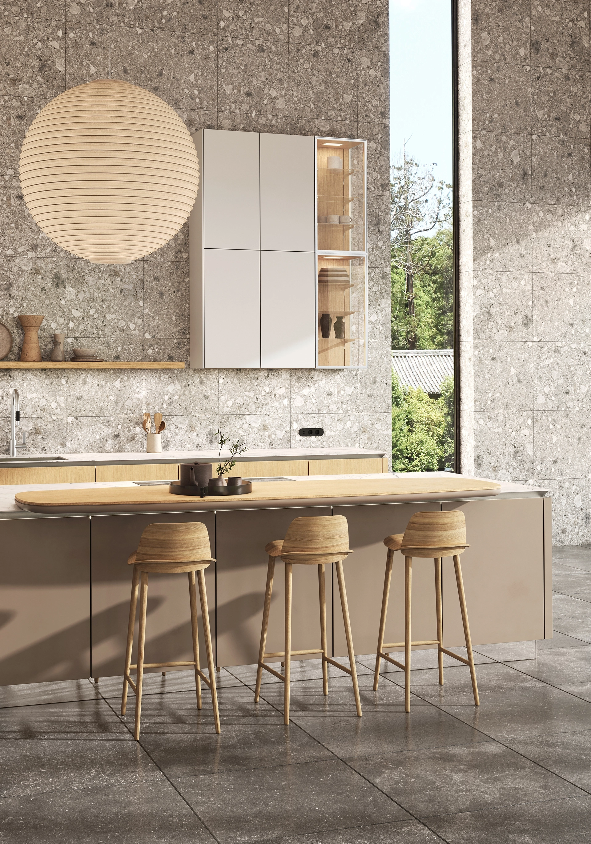 SieMatic Scandinavische keuken met lichte kleuren, houten accenten en kookeiland met bar.