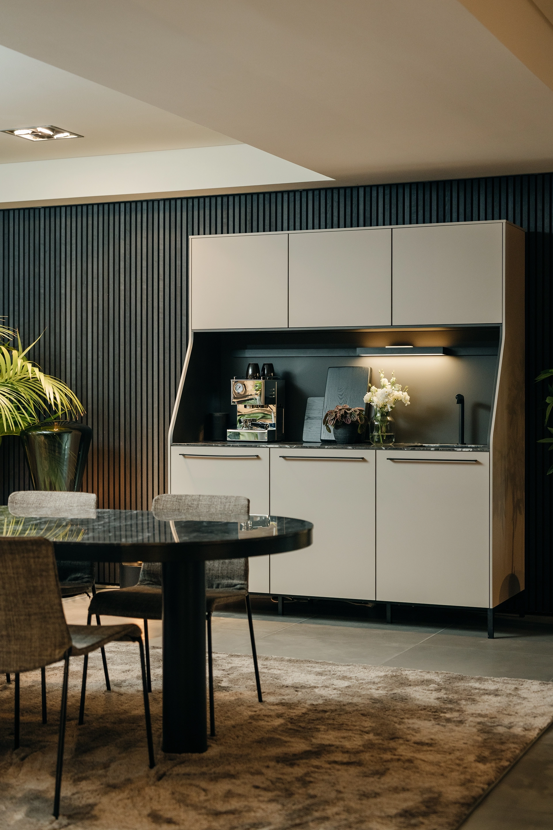 SieMatic 29 compact kookstation in een URBAN interieur