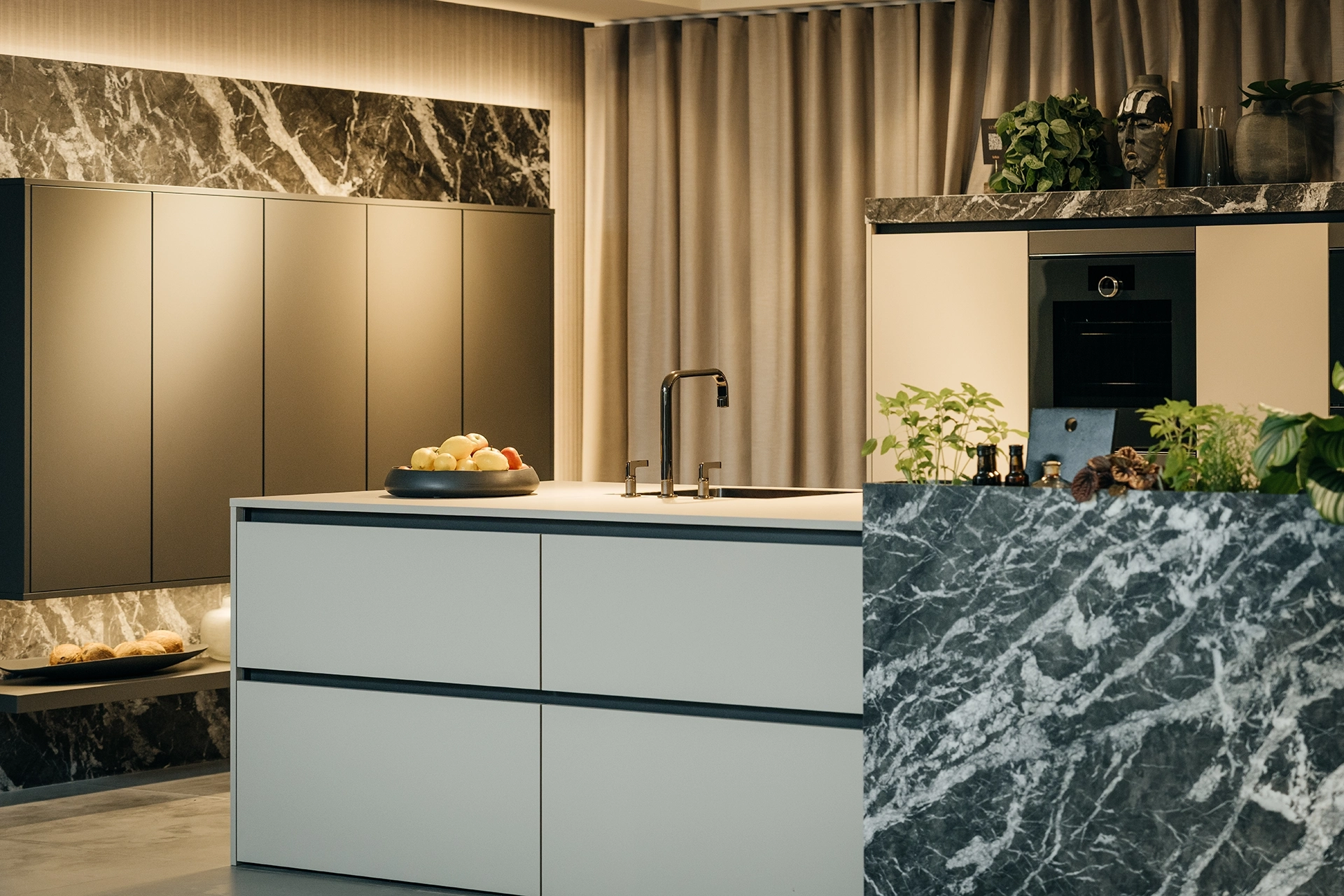 SieMatic keuken met verschillende lakafwerkingen