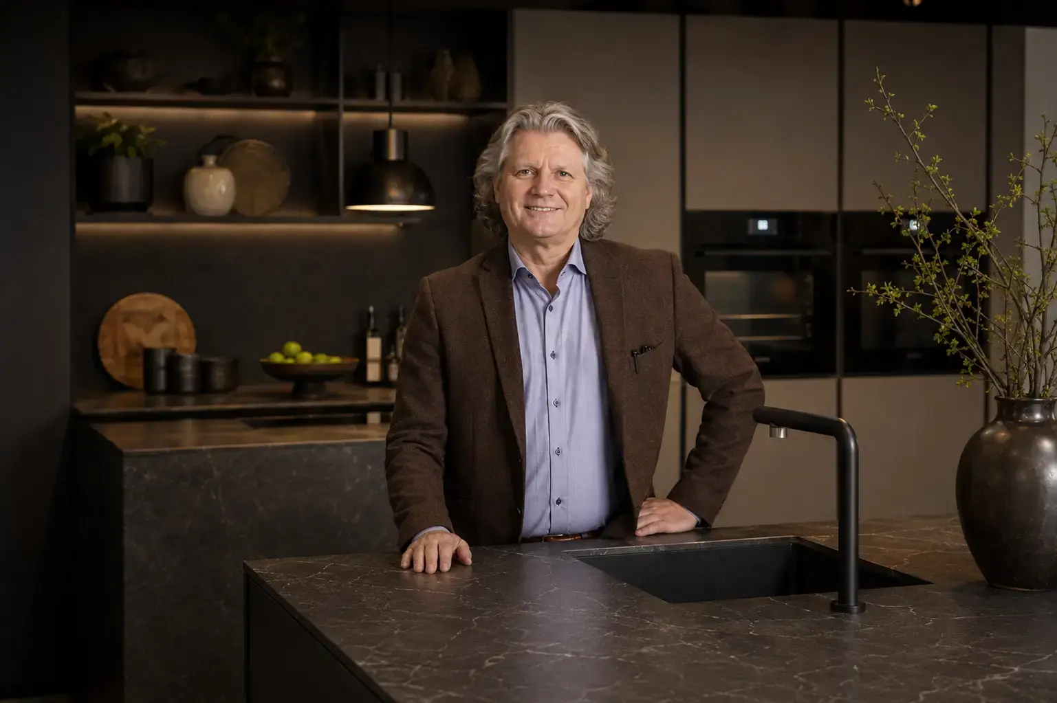 Frank Minor, keukenontwerper bij SieMatic Amstelveen.