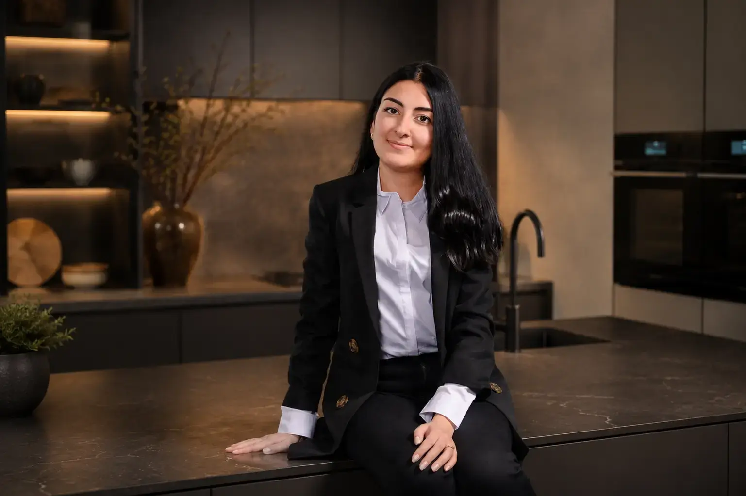 Rita El Alam, keukenontwerper bij SieMatic Studio Amsterdam.